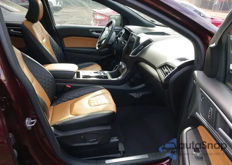 2024 Ford Edge Titanium z USA, uszkodzony, nr VIN 2FMPK4K97RBA16599